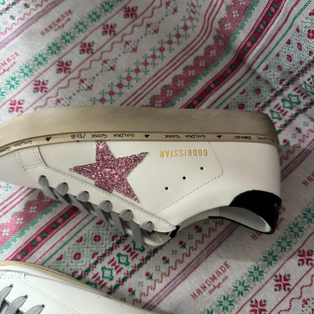 Golden Goose Pink Suede Stars And Pink Glitter Shoes - Picture 2 of 9